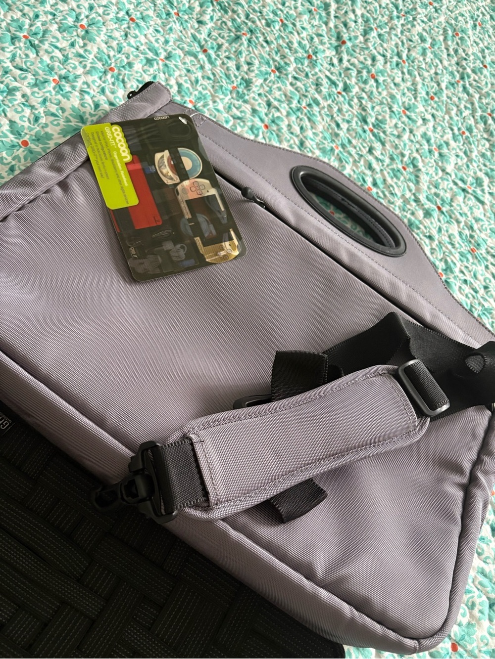 Cocoon Gray Laptop Messenger Bag - Organizer NEW